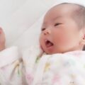 出産報告　「女の子生まれました」「スーパー安産でした!!」