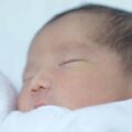 出産報告「今朝無事に赤ちゃんが産まれました👶」