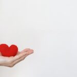 妊娠報告「無事に陽性判定をいただき第一関門を突破いたしました🥹✨」